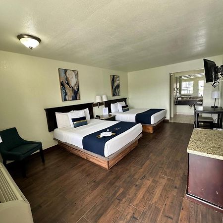 Hotel Quinta San Carlos Inn Мануэль-Вальдес Экстерьер фото